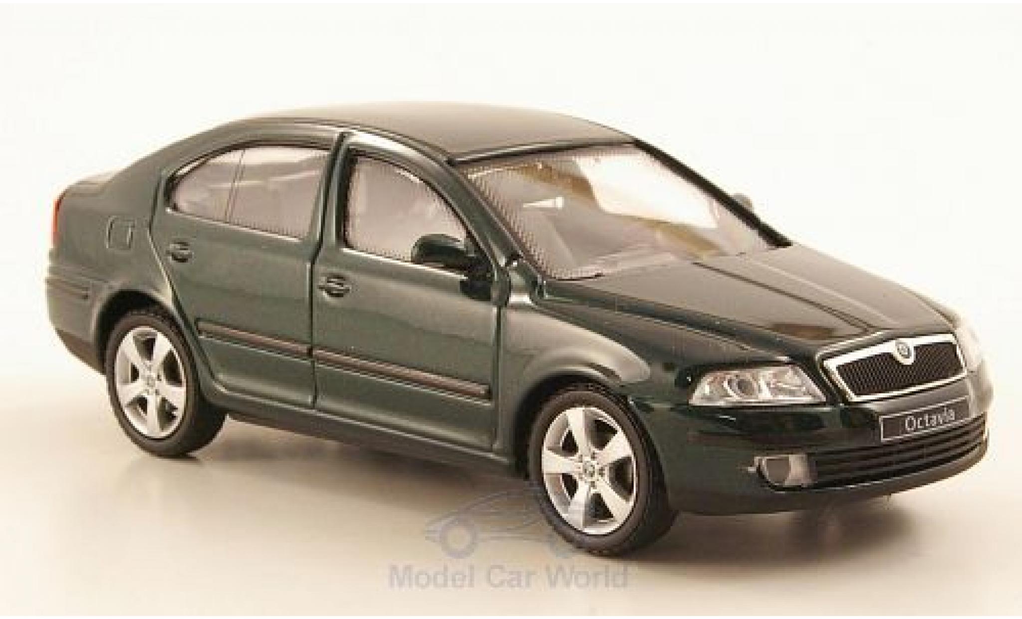 Skoda Octavia 1/43 Abrex metallic groen 2004 modelauto