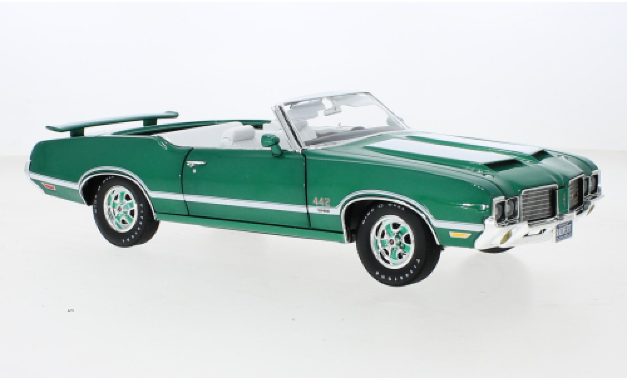Oldsmobile 442 1/18 ACME W-30 Cabriolet groen 1972 modelauto