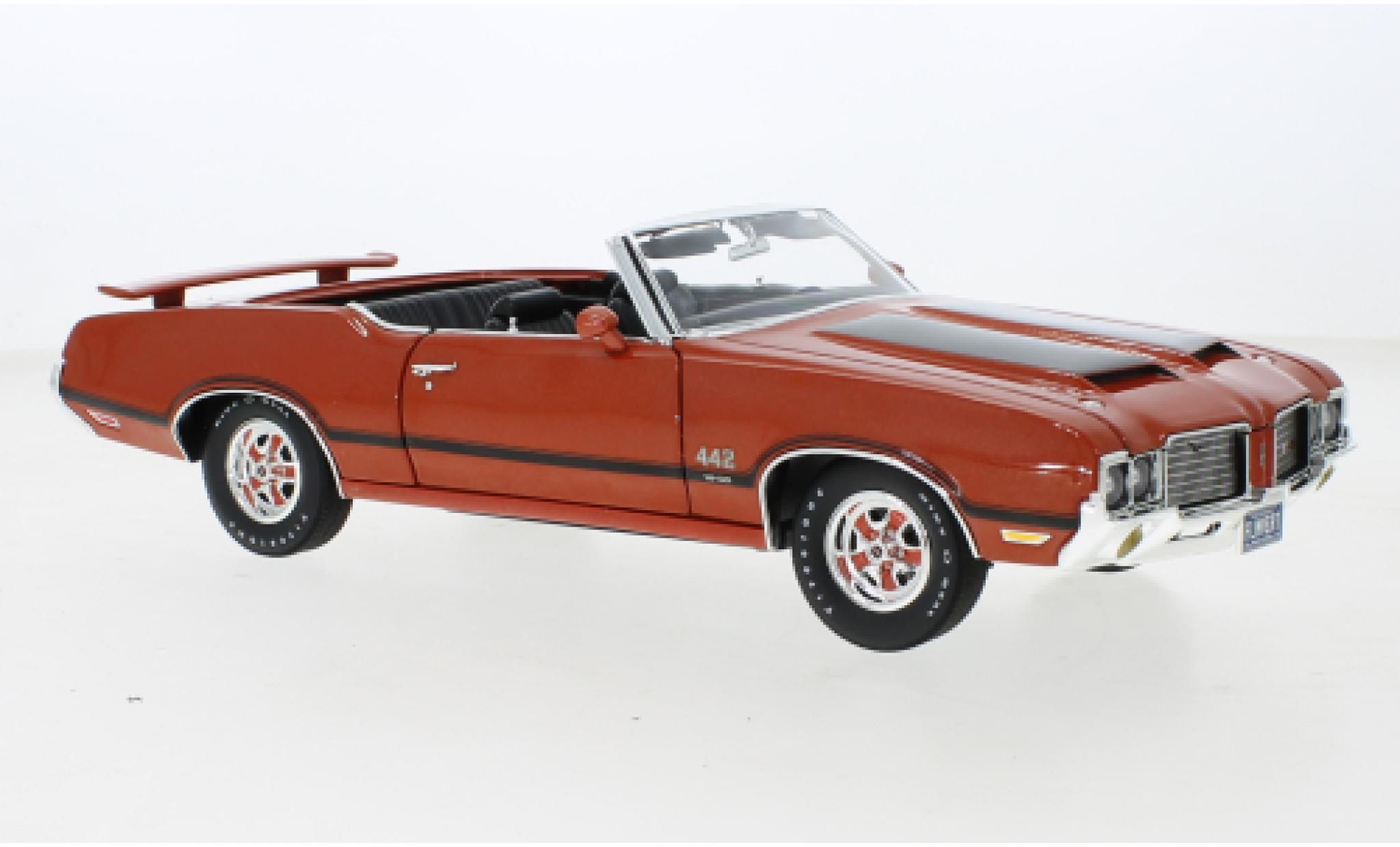 Oldsmobile 442 1/18 ACME W-30 Cabriolet oranje 1972 modelauto