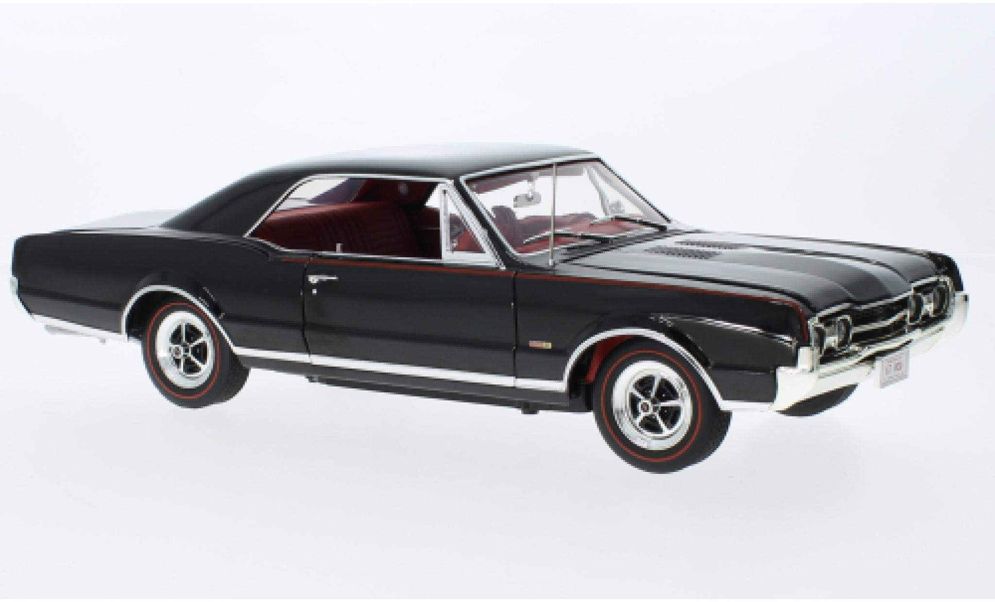 Oldsmobile 442 1/18 ACME W-30 zwart 1967 modelauto