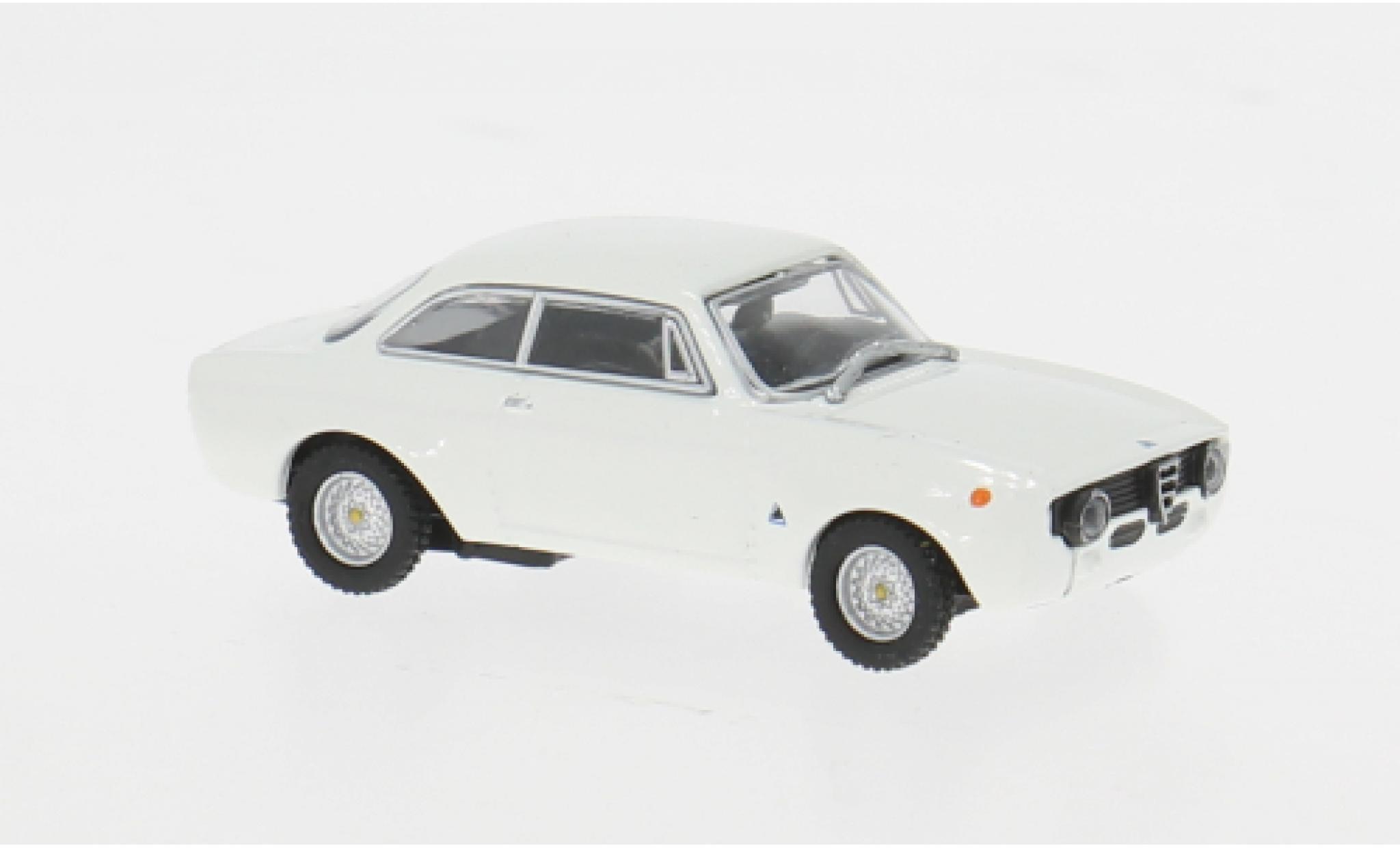 Alfa Romeo GT 1/87 Minichamps A 1300 Junior wit 1972 1:87 modelauto