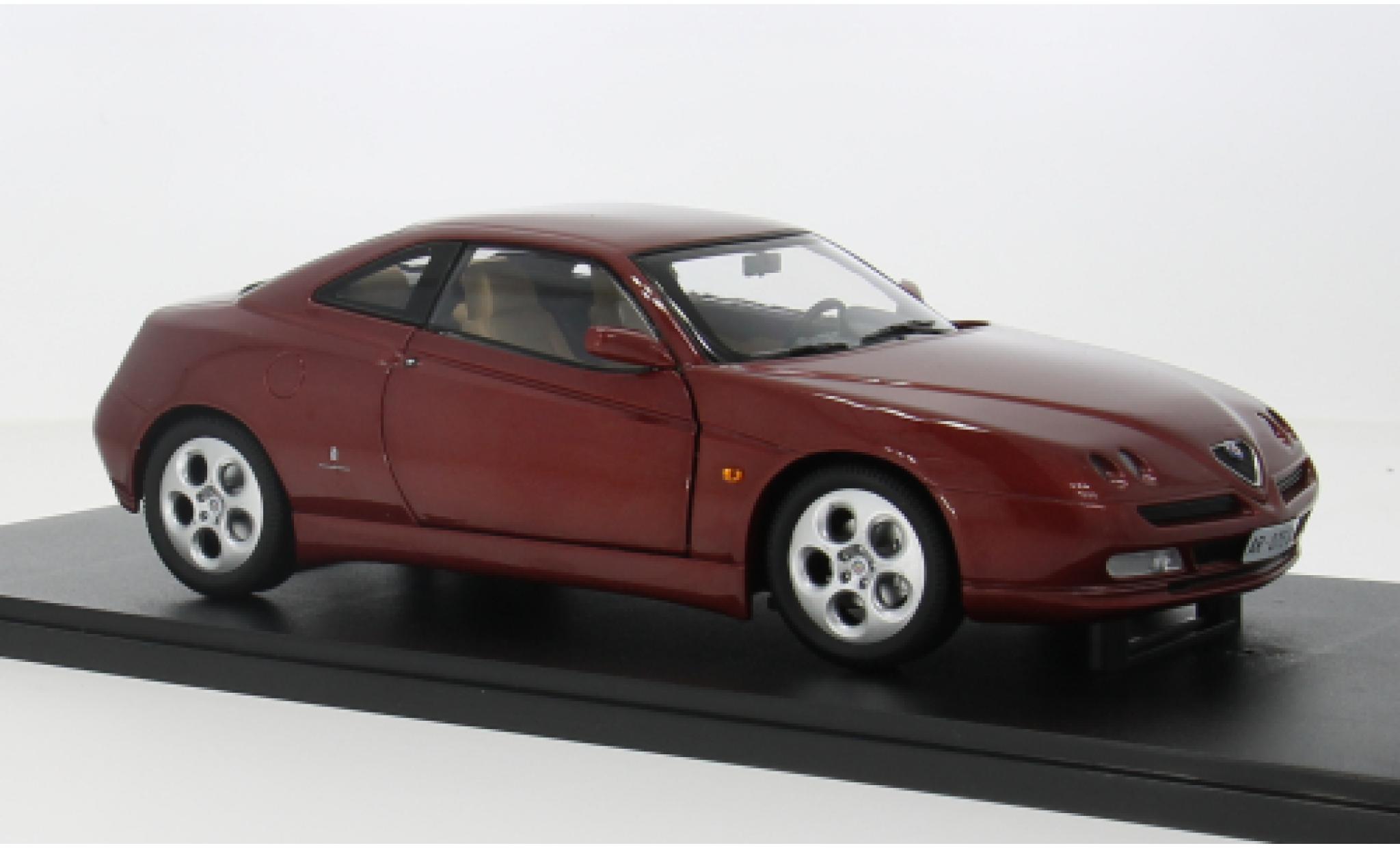 Alfa Romeo GT 1/18 Mitica V 3.0 V6 24V rood 1998 1:18 modelauto