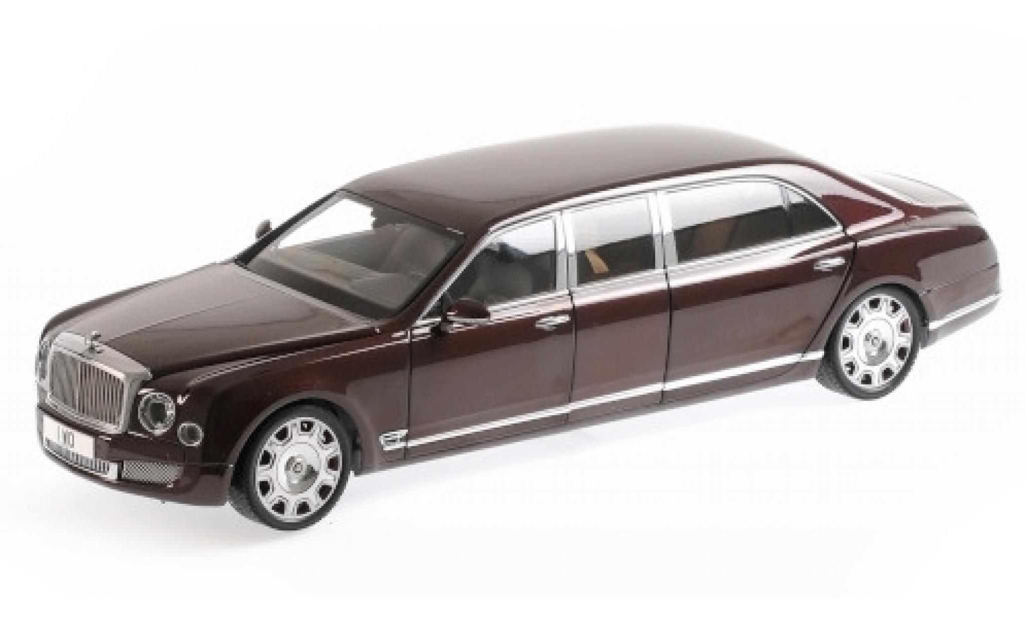 Bentley Mulsanne 1/18 Almost Real Grand Sedan by Mulliner rood/rood 2017 y compris les set de wagon porte-conteneurs modelauto
