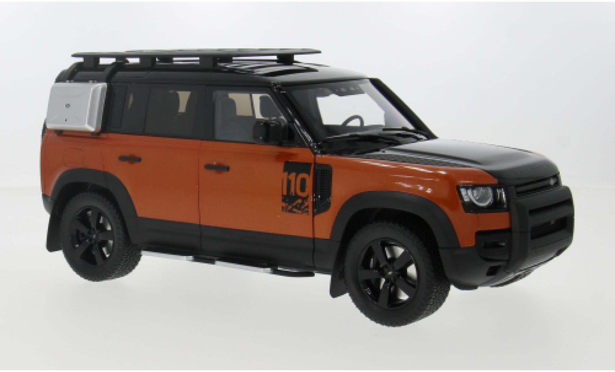 Land Rover Defender 1/18 Almost Real 110 (L663) oranje/zwart 2020 1:18 modelauto