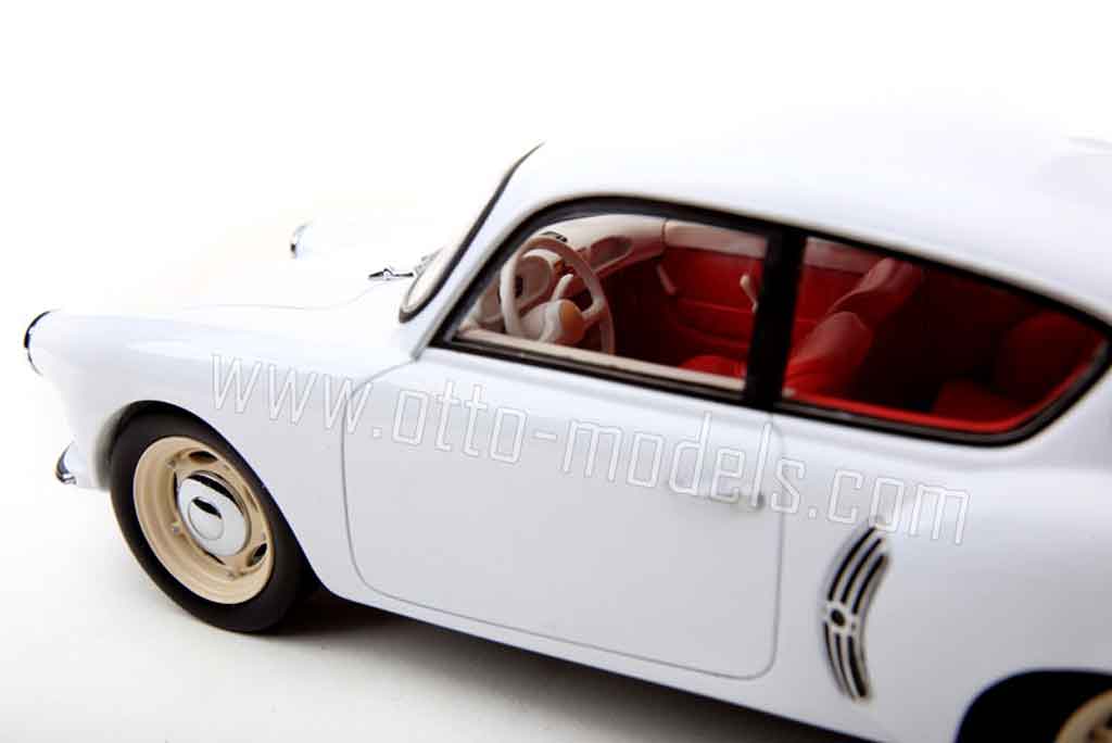 Alpine A106 coupe 1957 wit 1/18 Ottomobile