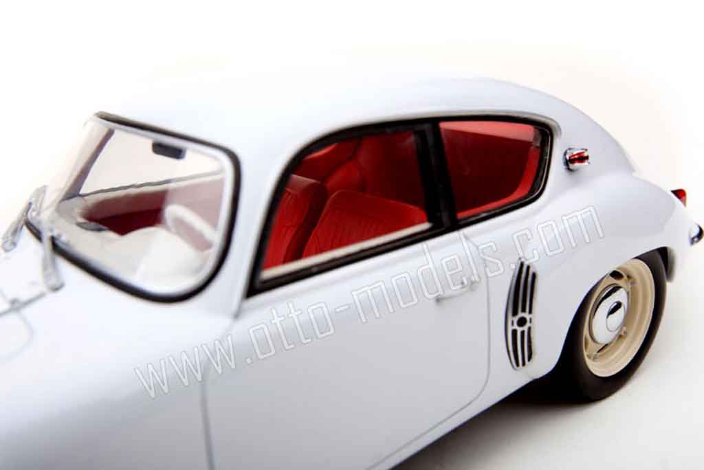 Alpine A106 coupe 1957 wit 1/18 Ottomobile