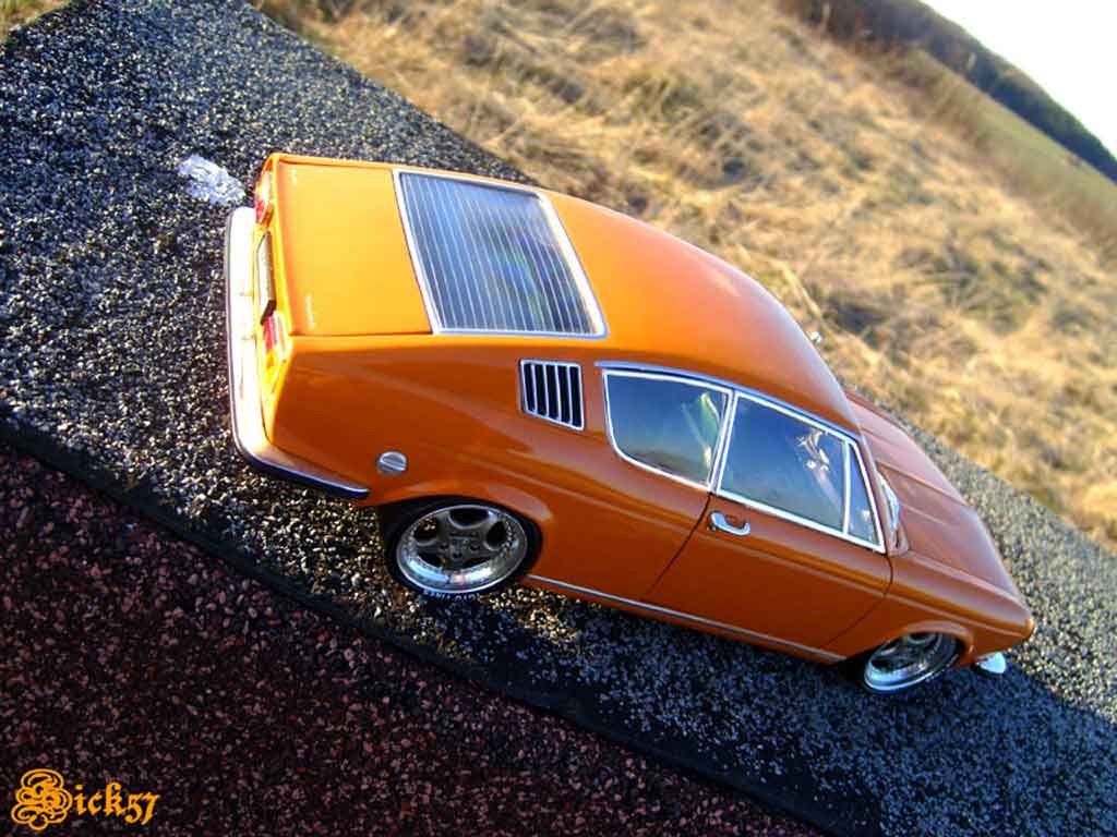 Audi 100 coupe S 1970 oranje jantes porsche 1/18 Anson