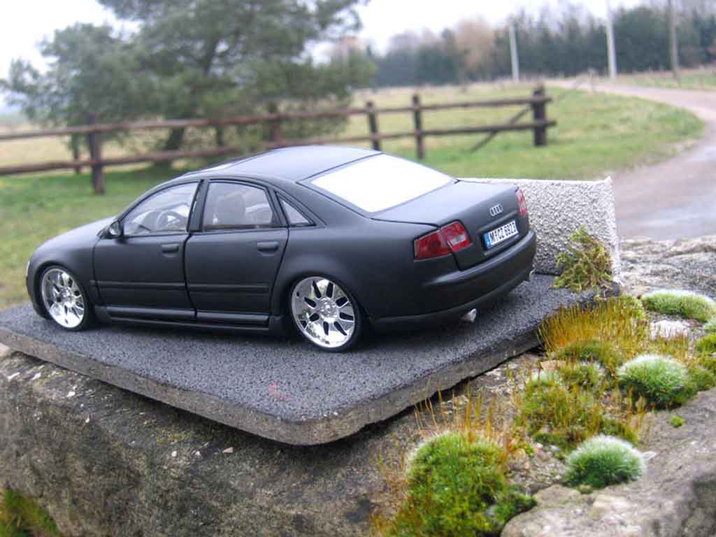 Audi A8 berline 4.2 TDI dub 1/18 Motormax