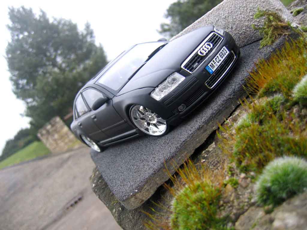Audi A8 4.2 TDI 1/18 Motormax 4.2 TDI dub modelauto