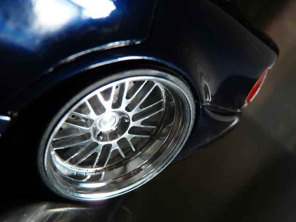 Audi RS4 avant b5 jantes bbs 20 pouces 1/18 Ut Models