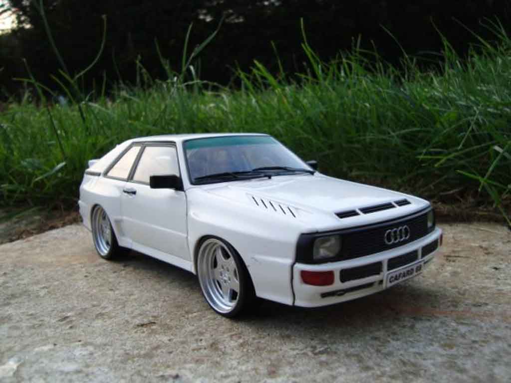 Audi Sport Quattro coupe wit jantes amg en 17 pouces entierement en alu 1/18 Autoart