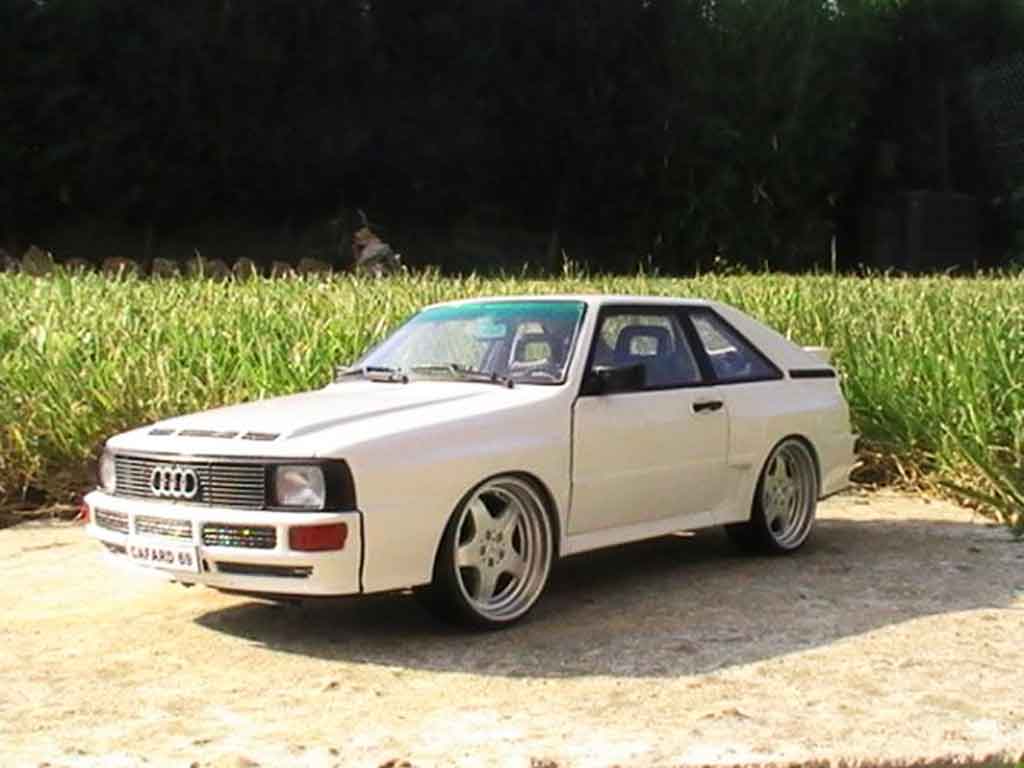 Audi Sport Quattro coupe wit jantes amg en 17 pouces entierement en alu 1/18 Autoart