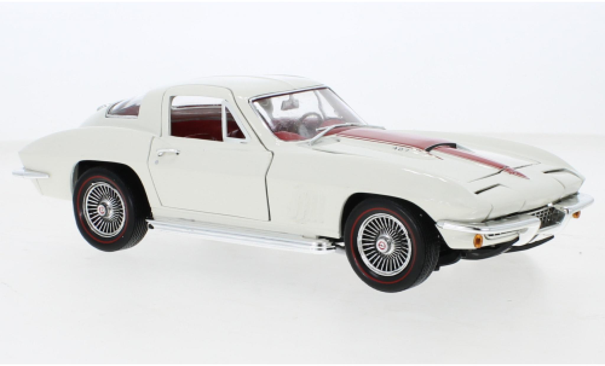Chevrolet Corvette 1/18 Auto World 427 (C2) wit/rood 1967 modelauto