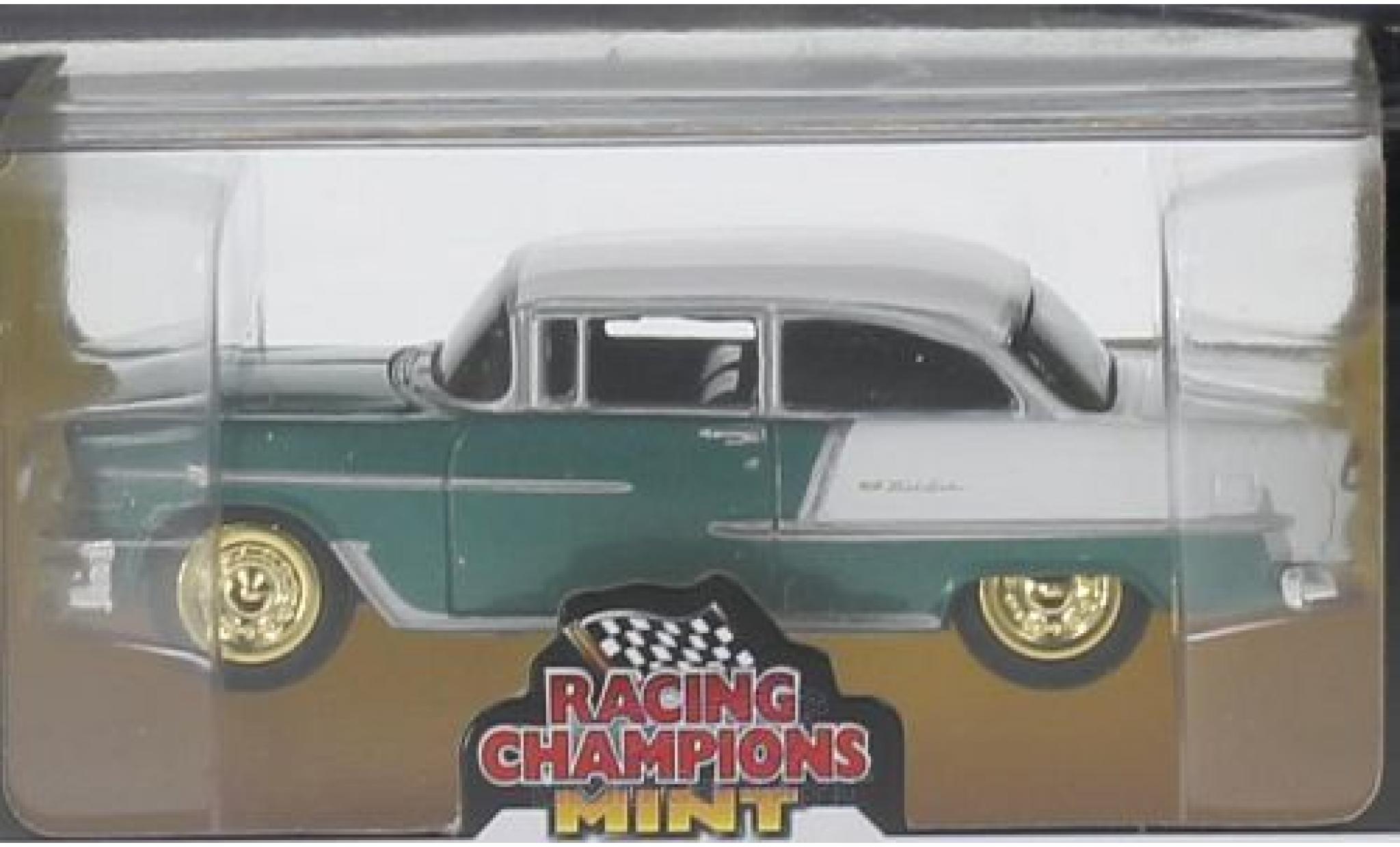 Chevrolet Bel Air 1/64 Auto World matt-t&uuml;rkis/matt-wit 1955 goldene Felgen modelauto