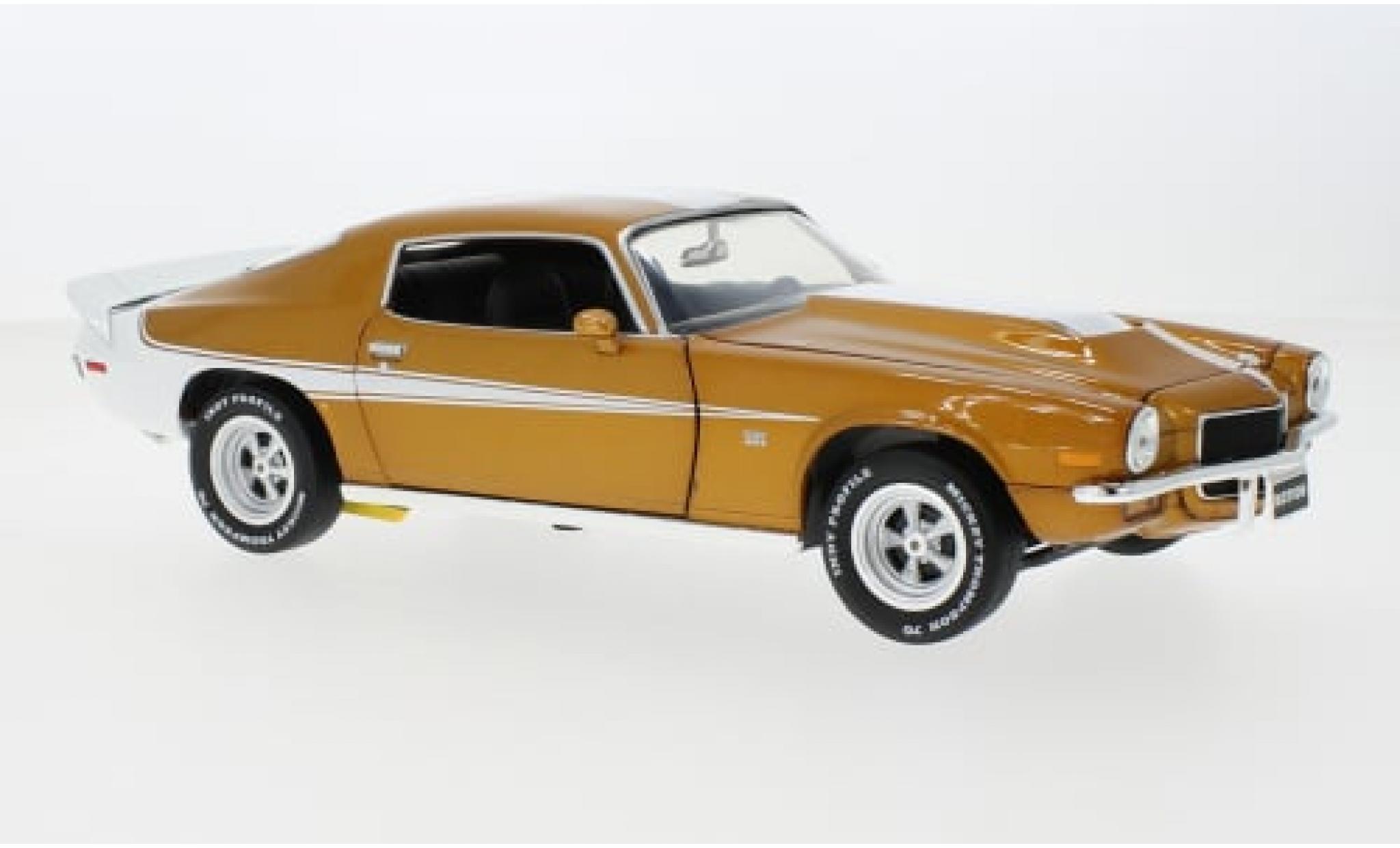 Chevrolet Camaro 1/18 Auto World Baldwin Motion kupfer/wit 1973 1:18 modelauto