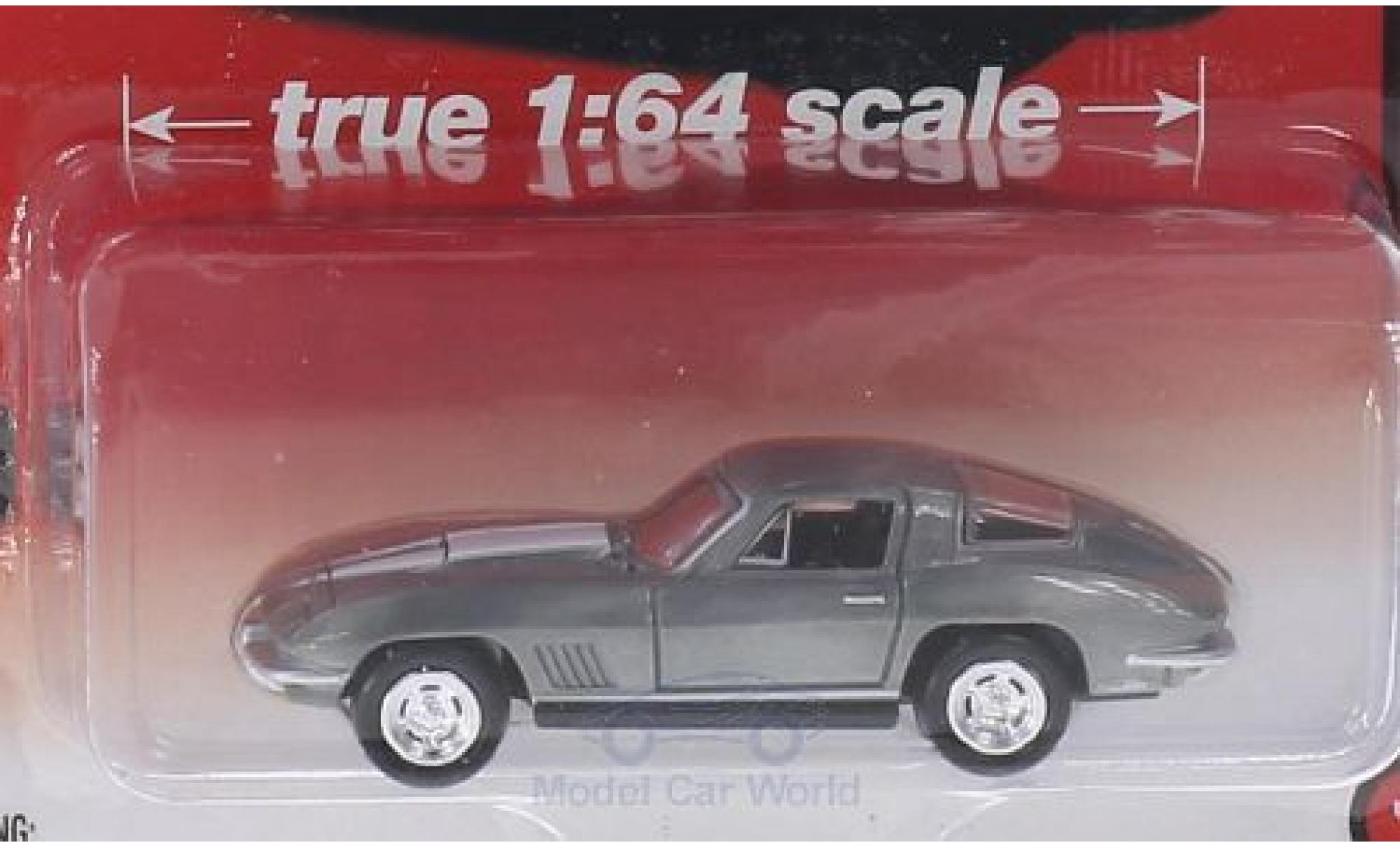 Chevrolet Corvette 1/64 Auto World StingRay 427 Special Version grijs/wit 1967 ohne Vitrine modelauto