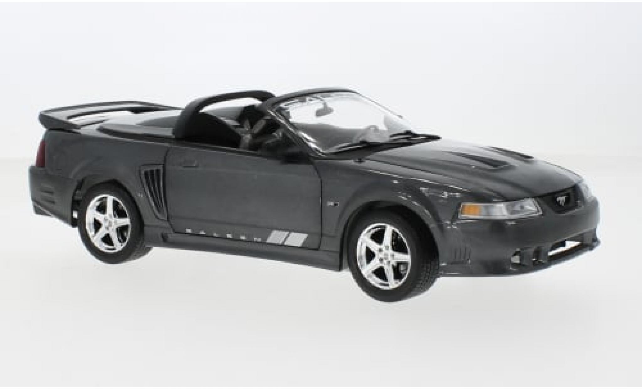 Saleen S281 1/18 Auto World Ford Mustang SC Speedster metallic grijs 2003 1:18 modelauto