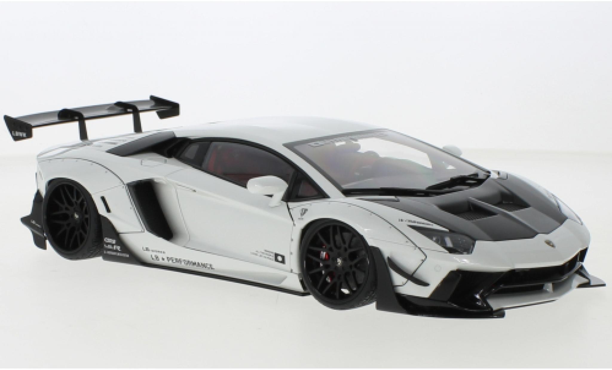 Lamborghini Aventador 1/18 AUTOart LB-Works limited Edition metallic wit/carbon modelauto