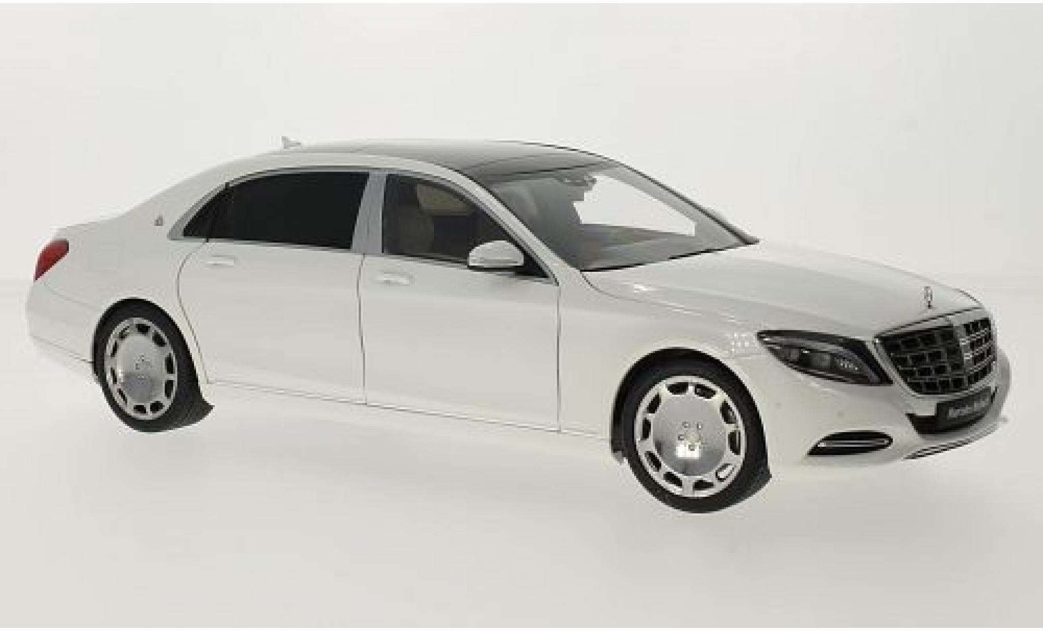 Mercedes CLA 1/18 AUTOart Maybach S-classe (S600) (SWB) metallic wit/zwart 2015 modelauto