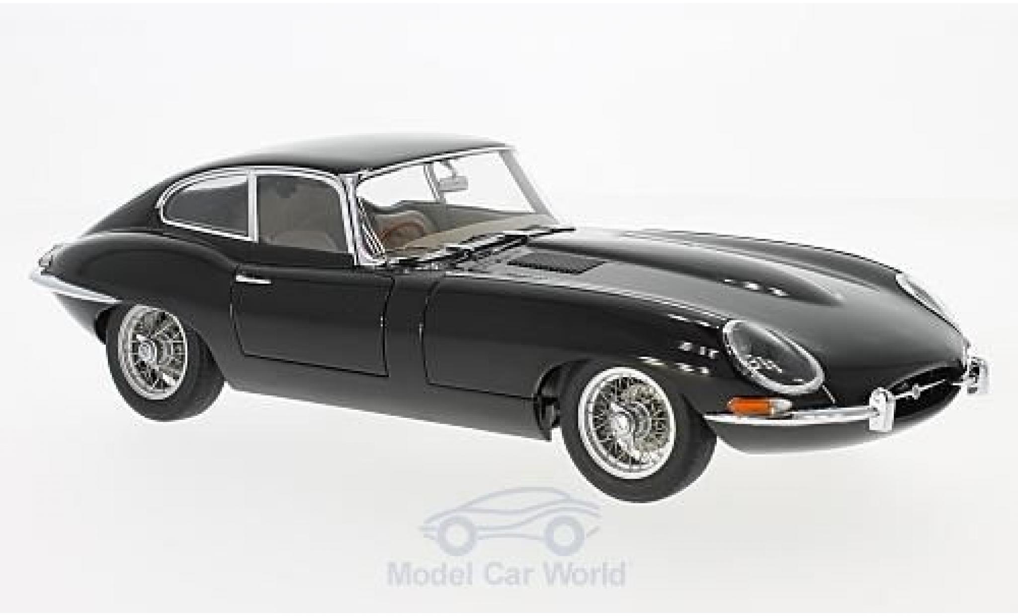 Jaguar E-Type 1/18 AUTOart Series 1 Coupe zwart RHD modelauto