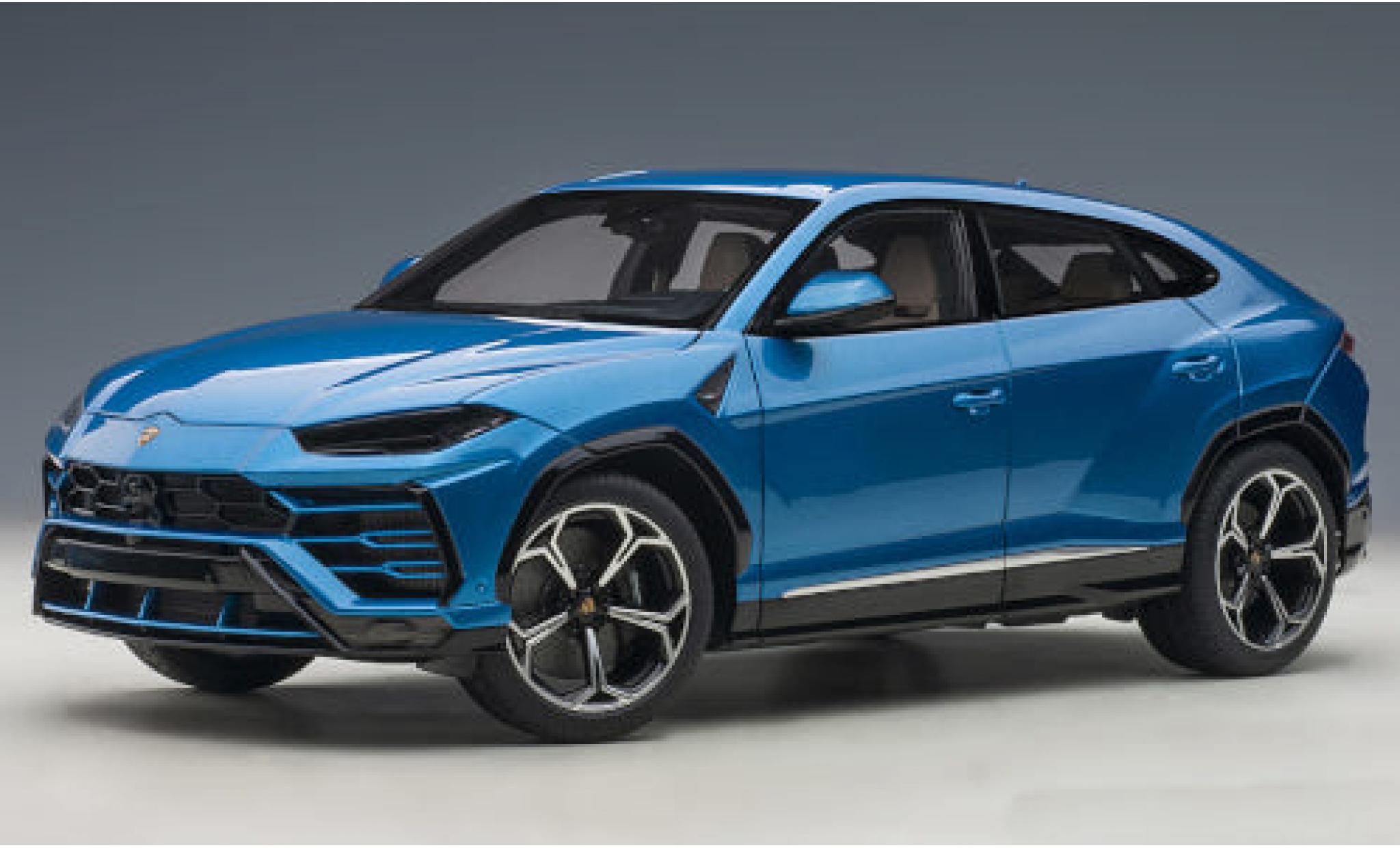 Lamborghini Urus 1/18 AUTOart metallic blauw 2018 modelauto