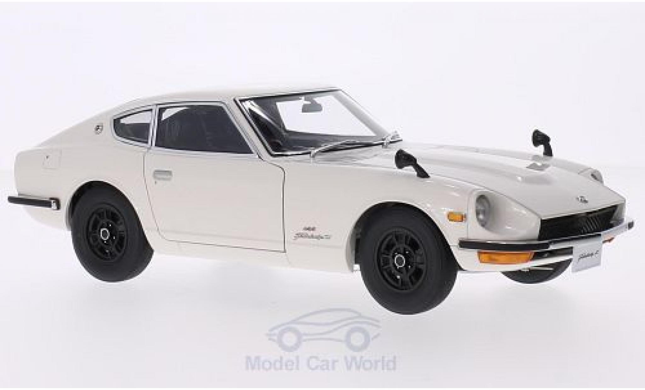 Nissan Fairlady Z S30 1/18 AUTOart 432 (PS30) wit RHD 1969 modelauto