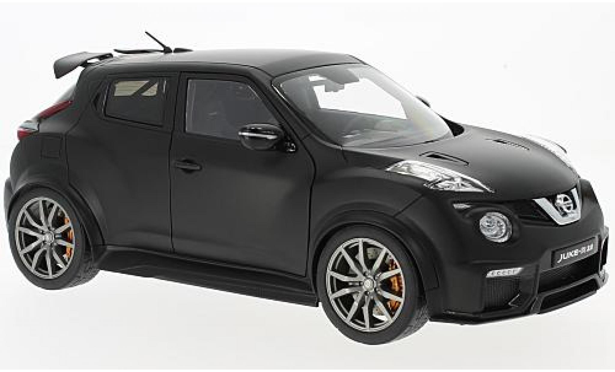 Nissan Juke 1/18 AUTOart R 2.0 matt-zwart 2016 modelauto