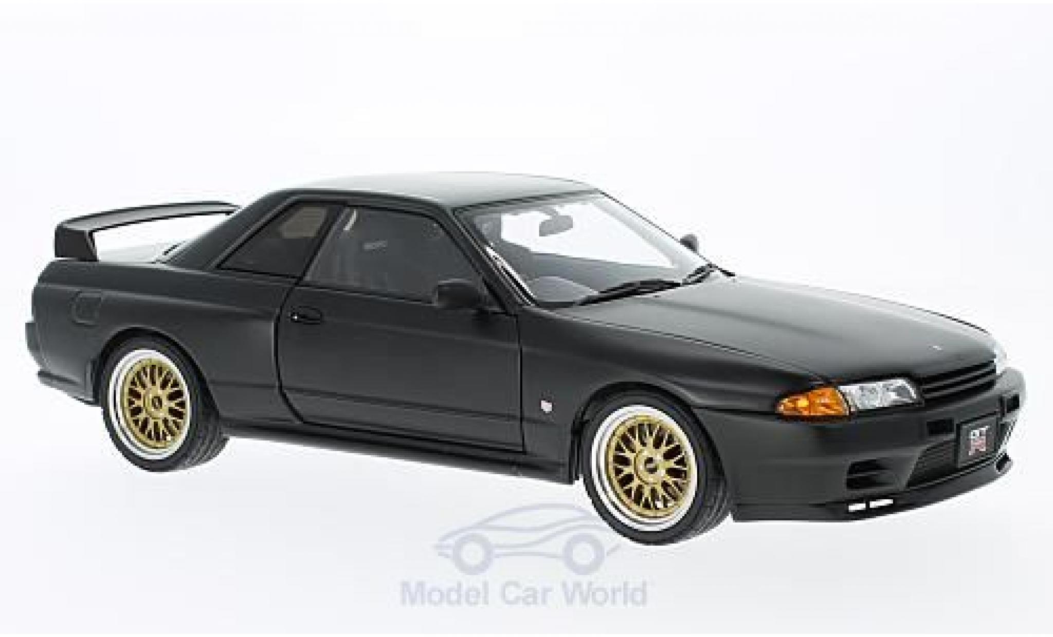 Nissan Skyline 1/18 AUTOart GT-R (R32) matt-zwart RHD Tuned Version ohne Vitrine modelauto