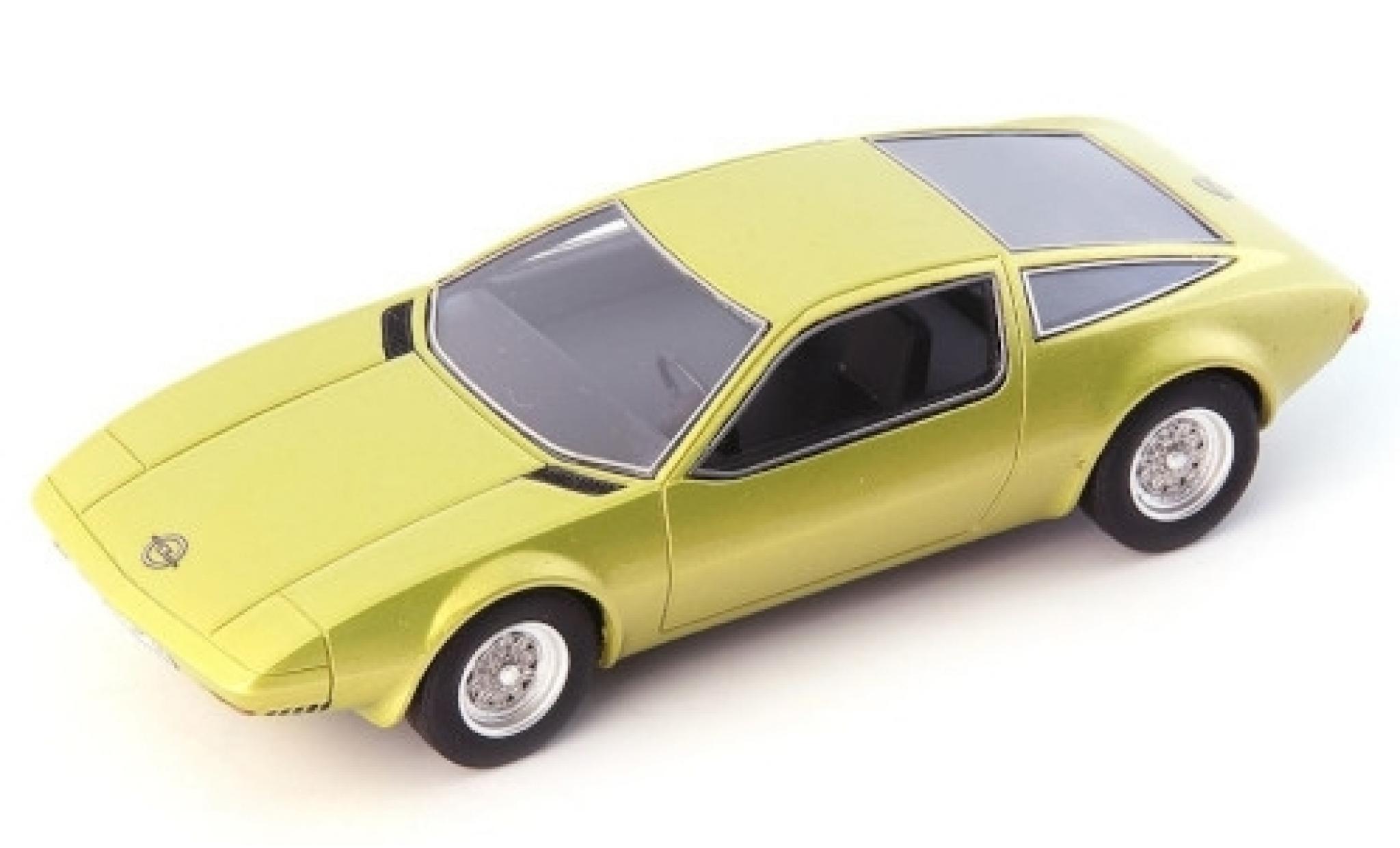 Opel GT 1/43 AutoCult /W (Geneve Concept) metallic geel 1975 modelauto