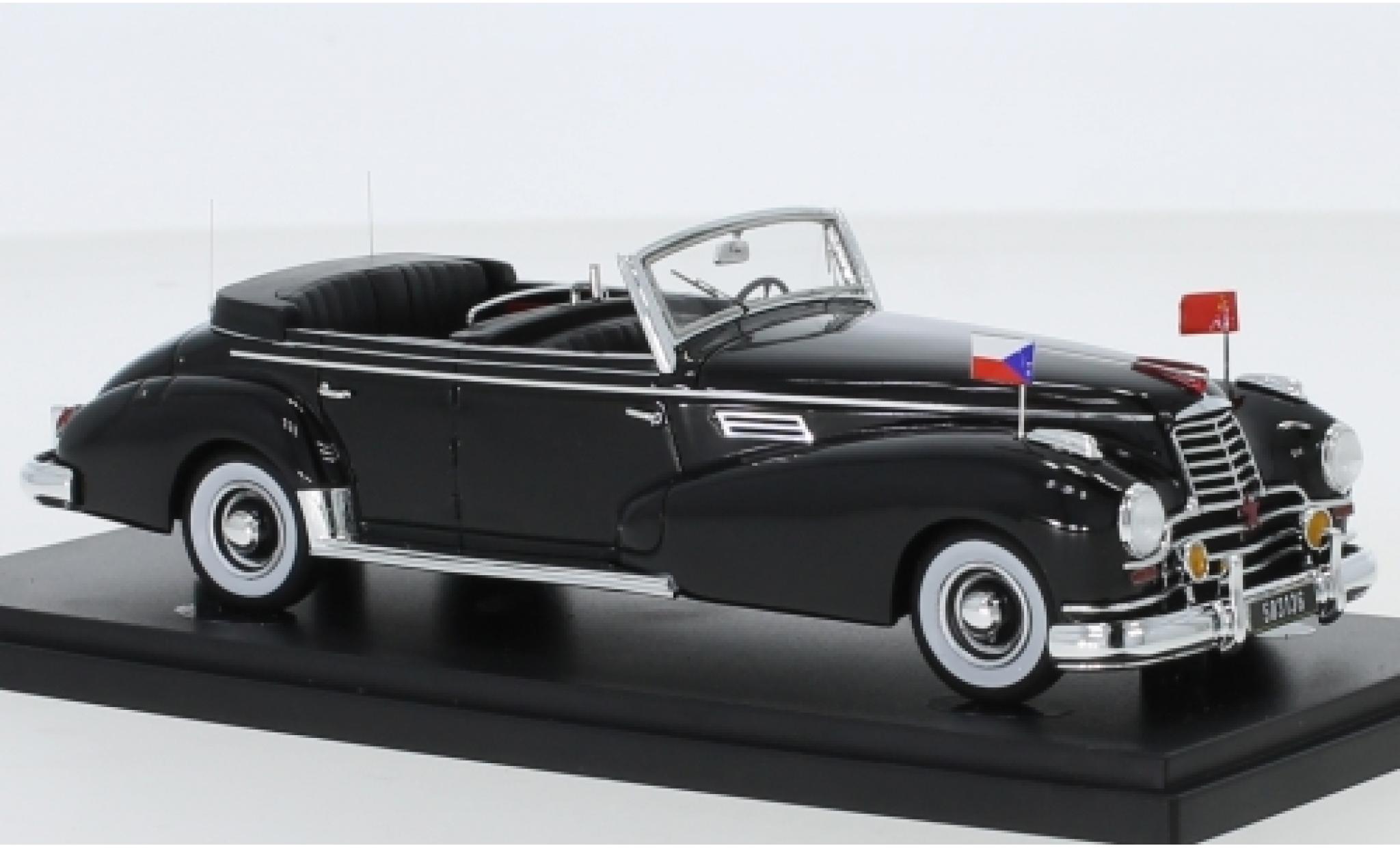 Mercedes 770 1/43 AutoCult Sodomka Klement Gottwald zwart 1952 modelauto