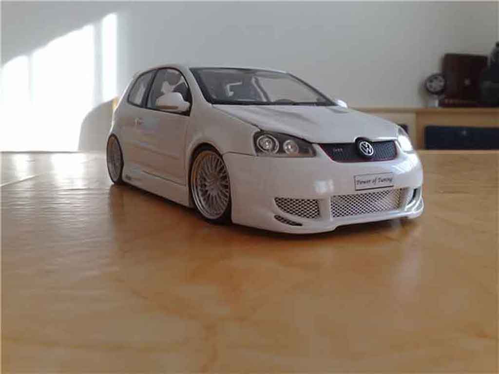 Volkswagen Golf GTI wit jantes bbs 1/18 Norev