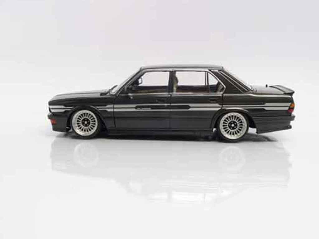 Alpina B7 turbo M i alpina b7 e28 m 1/18 Autoart