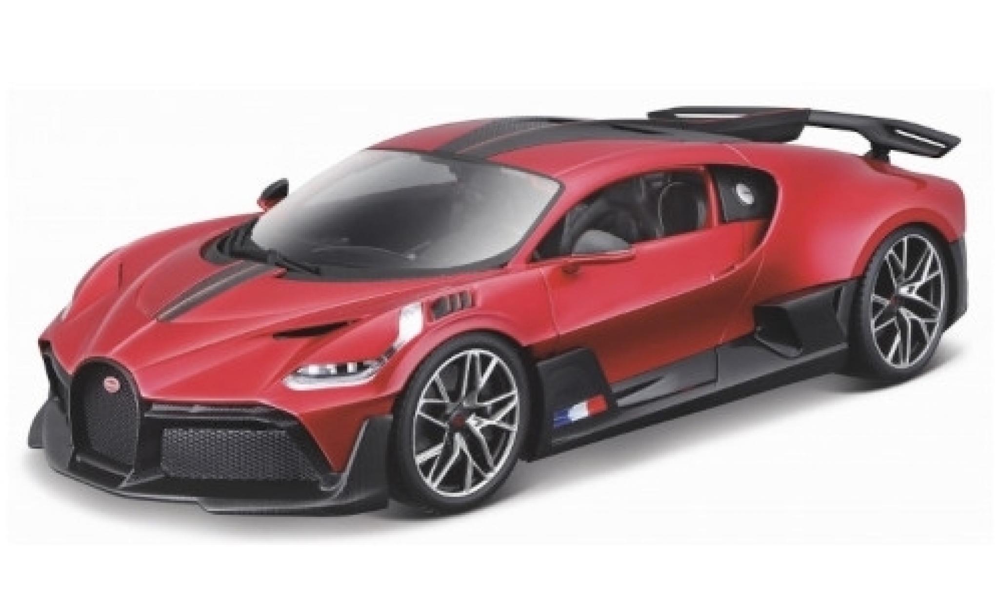 Bugatti Divo 1/18 Burago rood/carbon 2019 modelauto