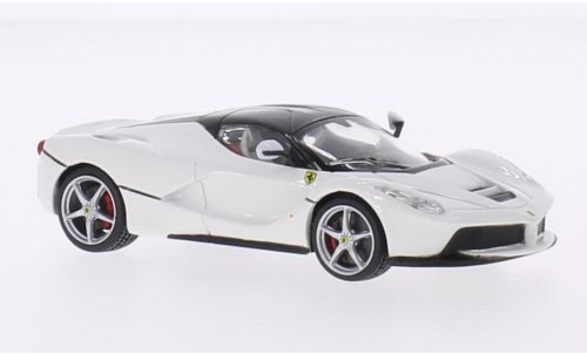 Ferrari LaFerrari 1/43 Burago La wit modelauto