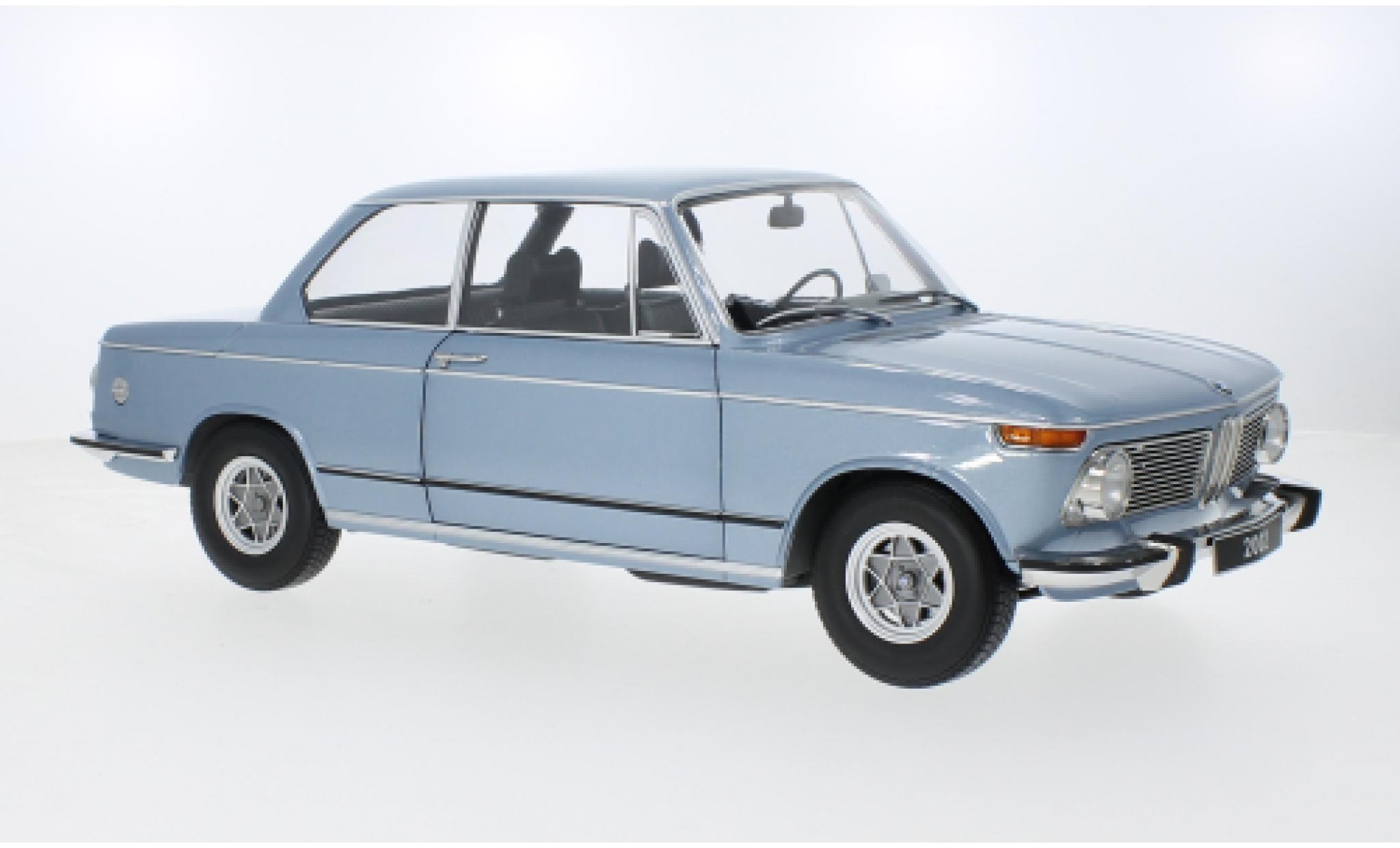 Bmw 2002 1/12 KK Scale blauw 1971 1:12 modelauto