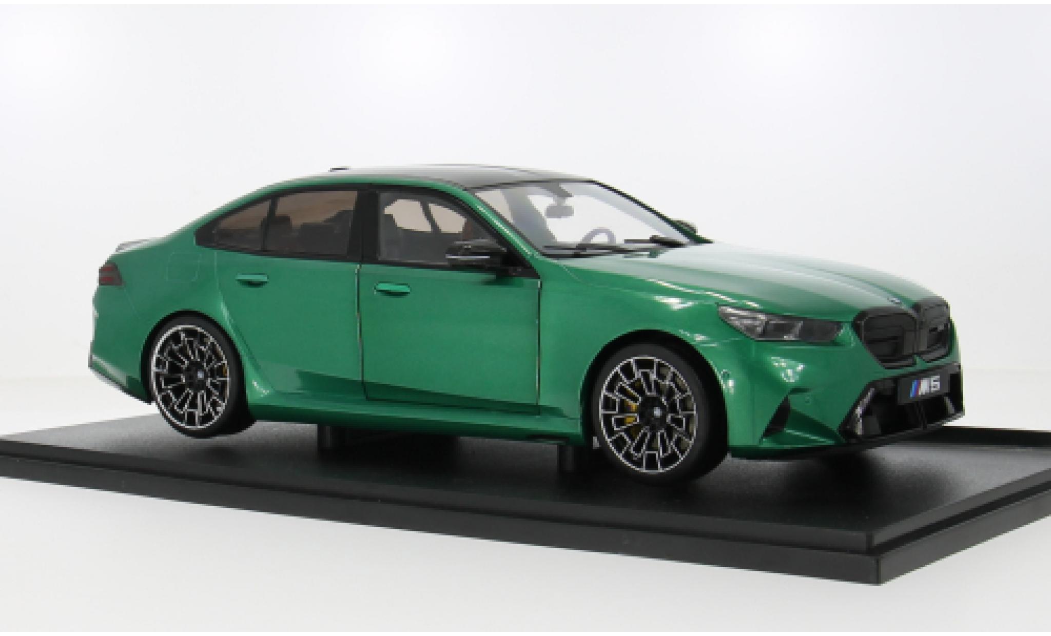 Bmw M5 1/18 Solido (G90) groen 2025 1:18 modelauto