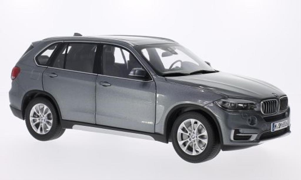 Bmw X5 F15 1/18 BMW F15 grijs 2014 modelauto