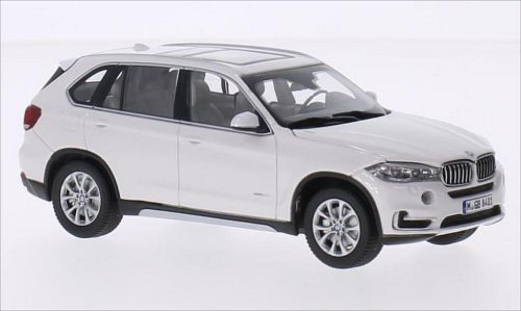 Bmw X5 F15 1/43 Paragon F15 metallic wit modelauto