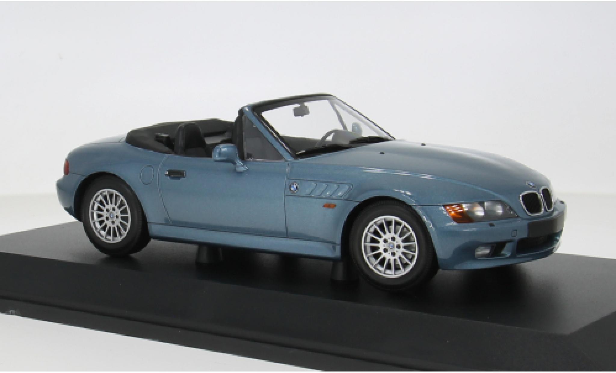 Bmw Z3 1/18 Minichamps (E36/7) blauw 1997 1:18 modelauto