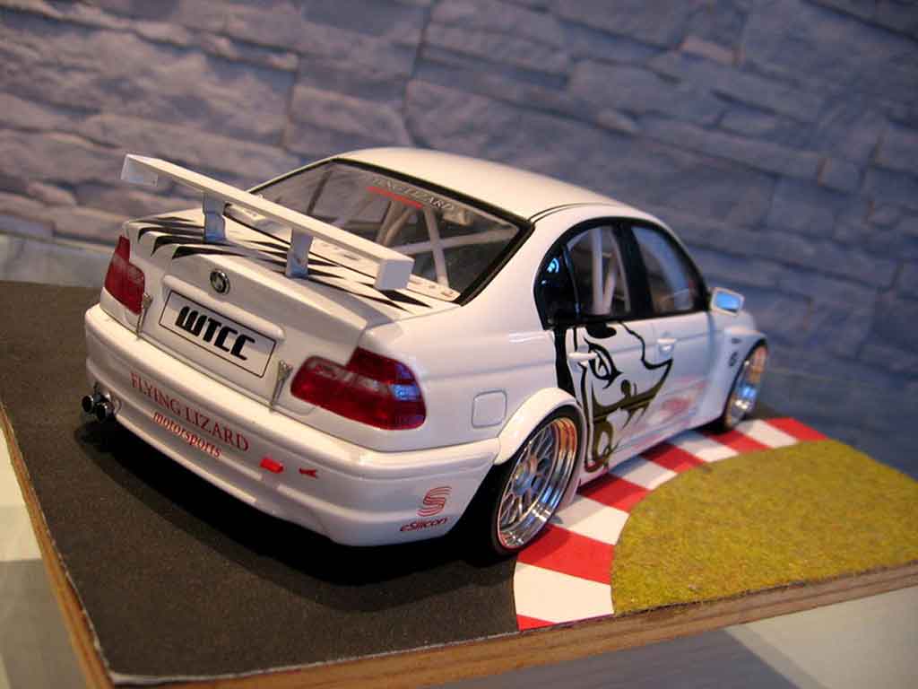 Bmw 320 WTCC E46 i flying lizard 1/18 Autoart