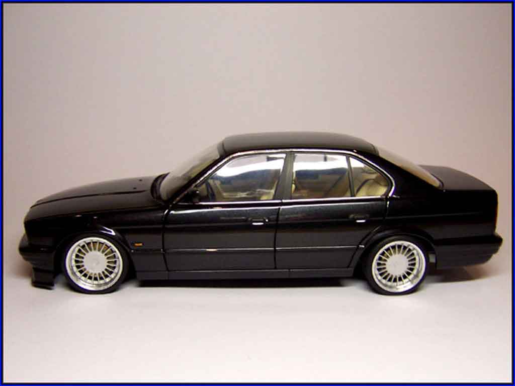 Alpina B10 3.5 1988 i alpina b10 1/18 Minichamps
