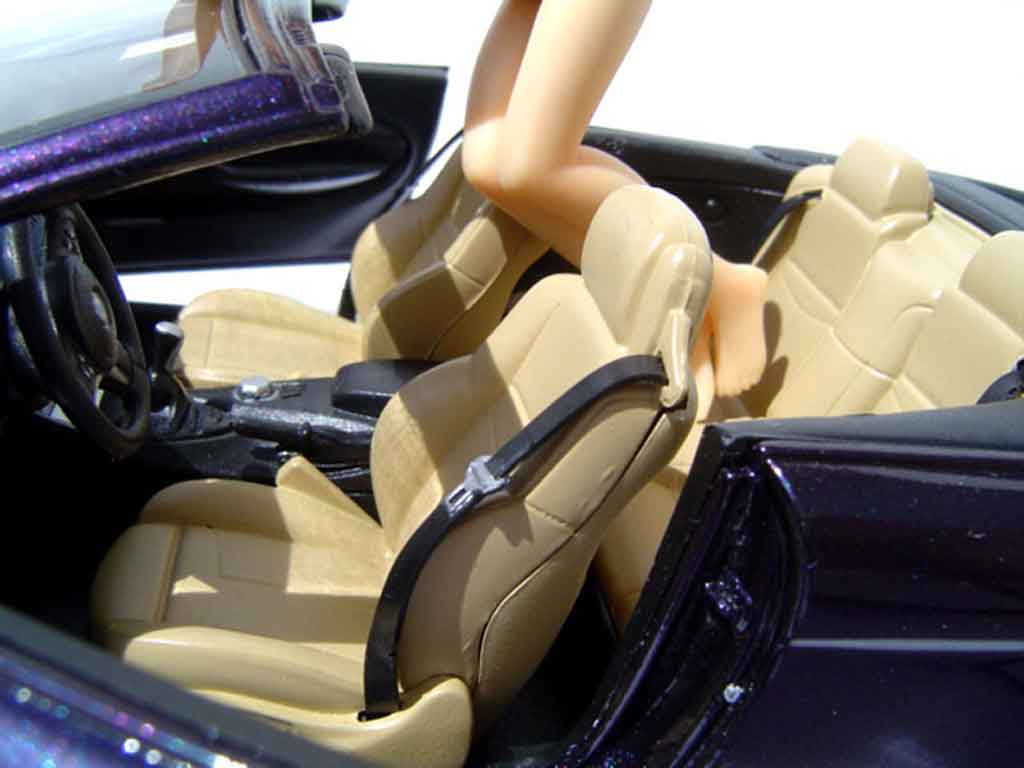 Bmw 645 Cabriolet E64 ci pneus tailles basses 1/18 Welly