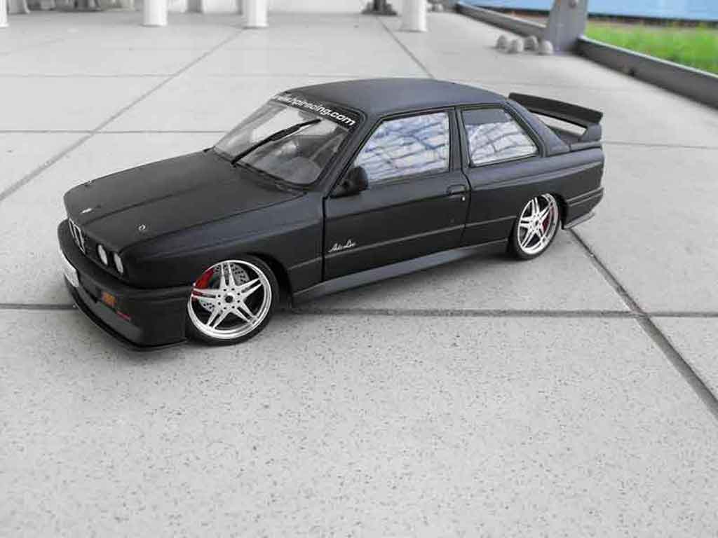 Bmw M3 coupe E30 zwart echappement inox nos 1/18 Minichamps