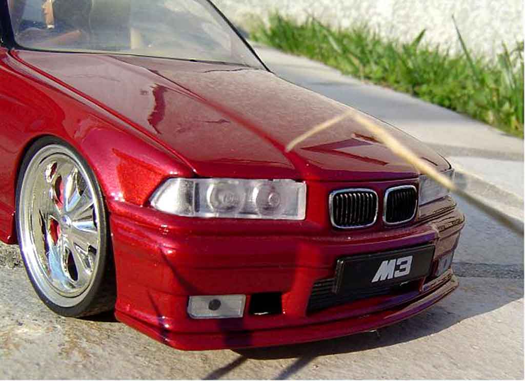Bmw M3 Cabriolet E36 rood jantes budnik 1/18 Ut Models