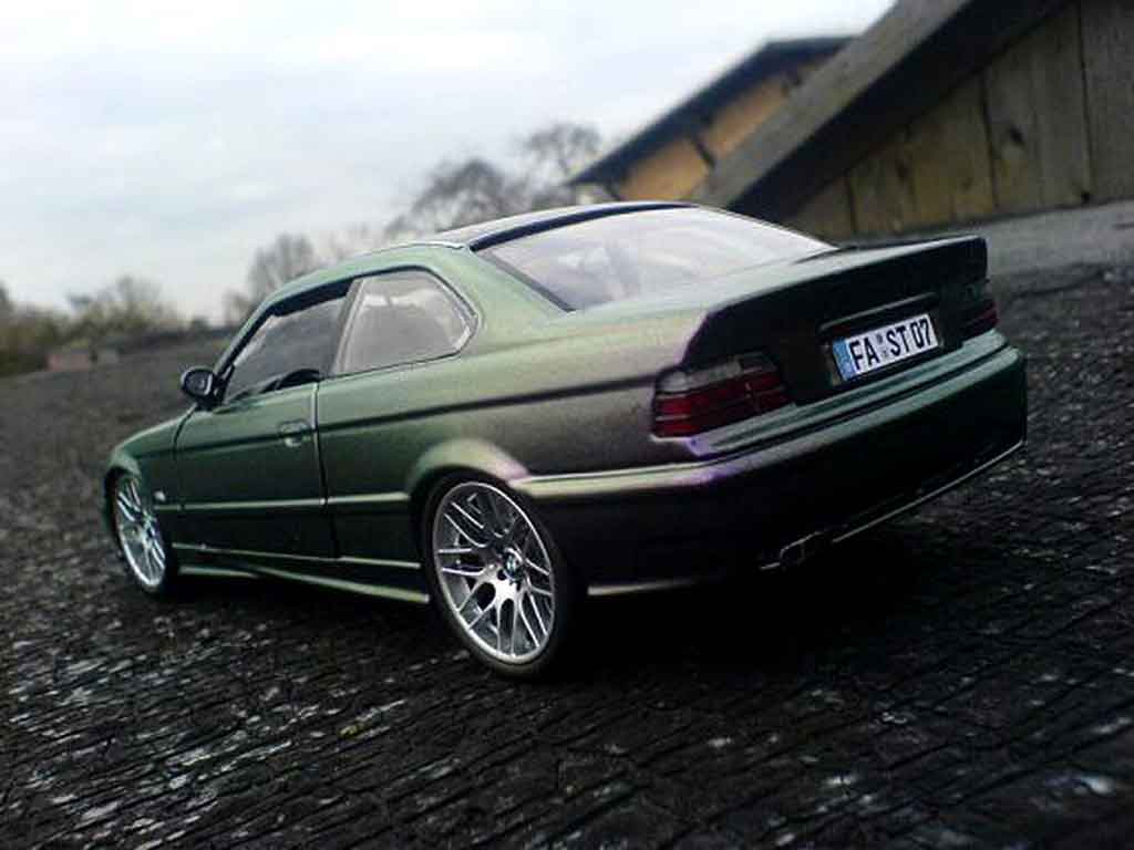 Bmw M3 coupe E36 peinture cameleon jantes m5 1/18 Ut Models