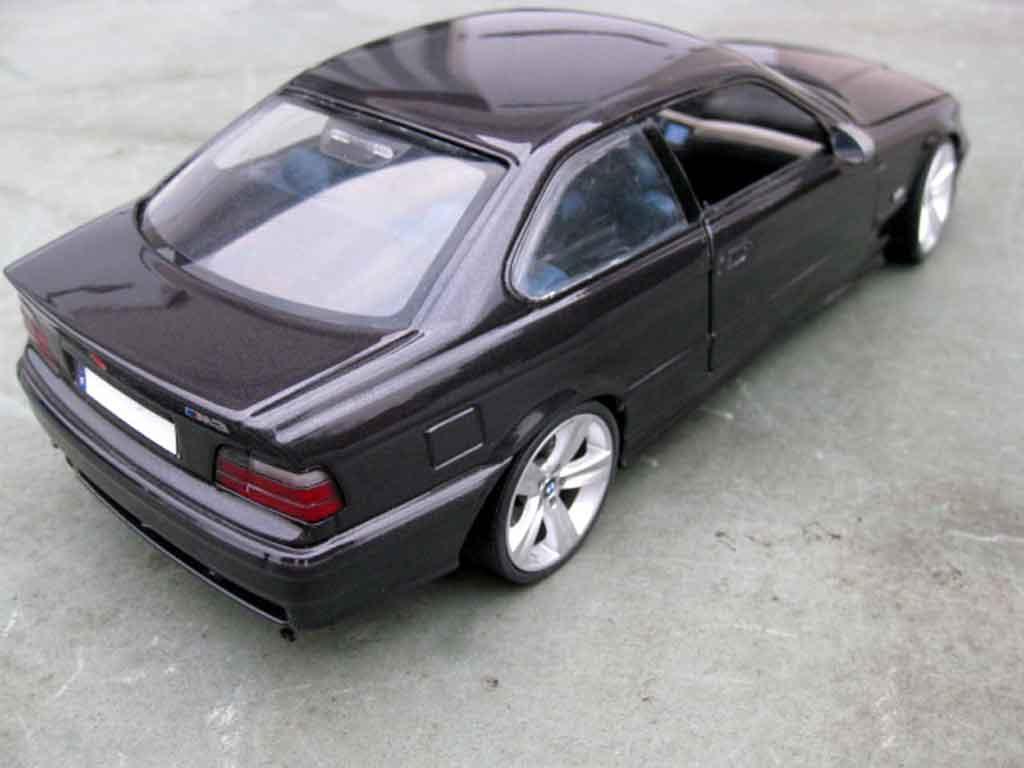 Bmw M3 coupe E36 1/18 Kyosho