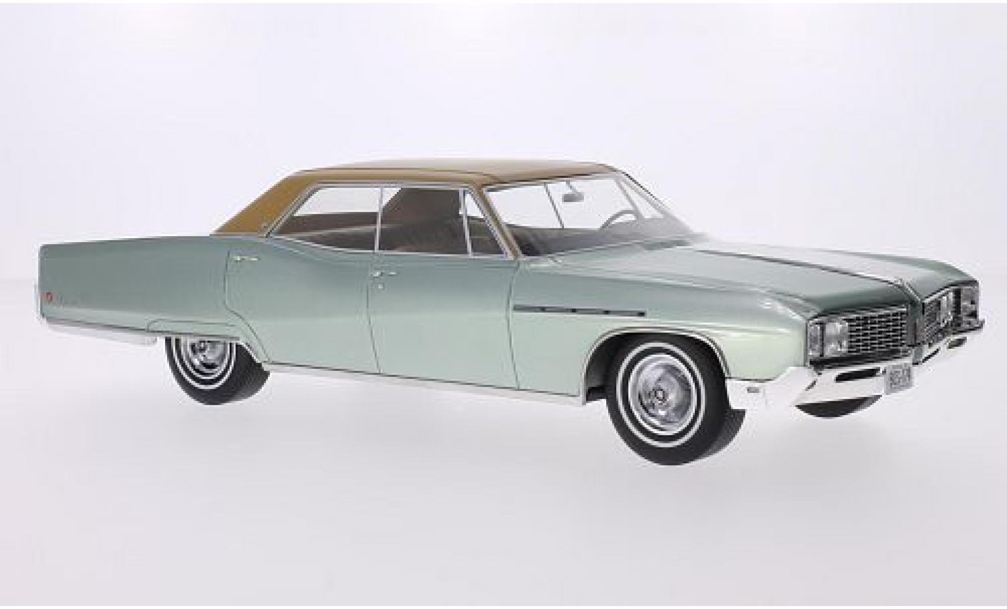 Buick Electra 1/18 BoS Models 225 4-door Hardtop metallic groen/bruin 1968 modelauto
