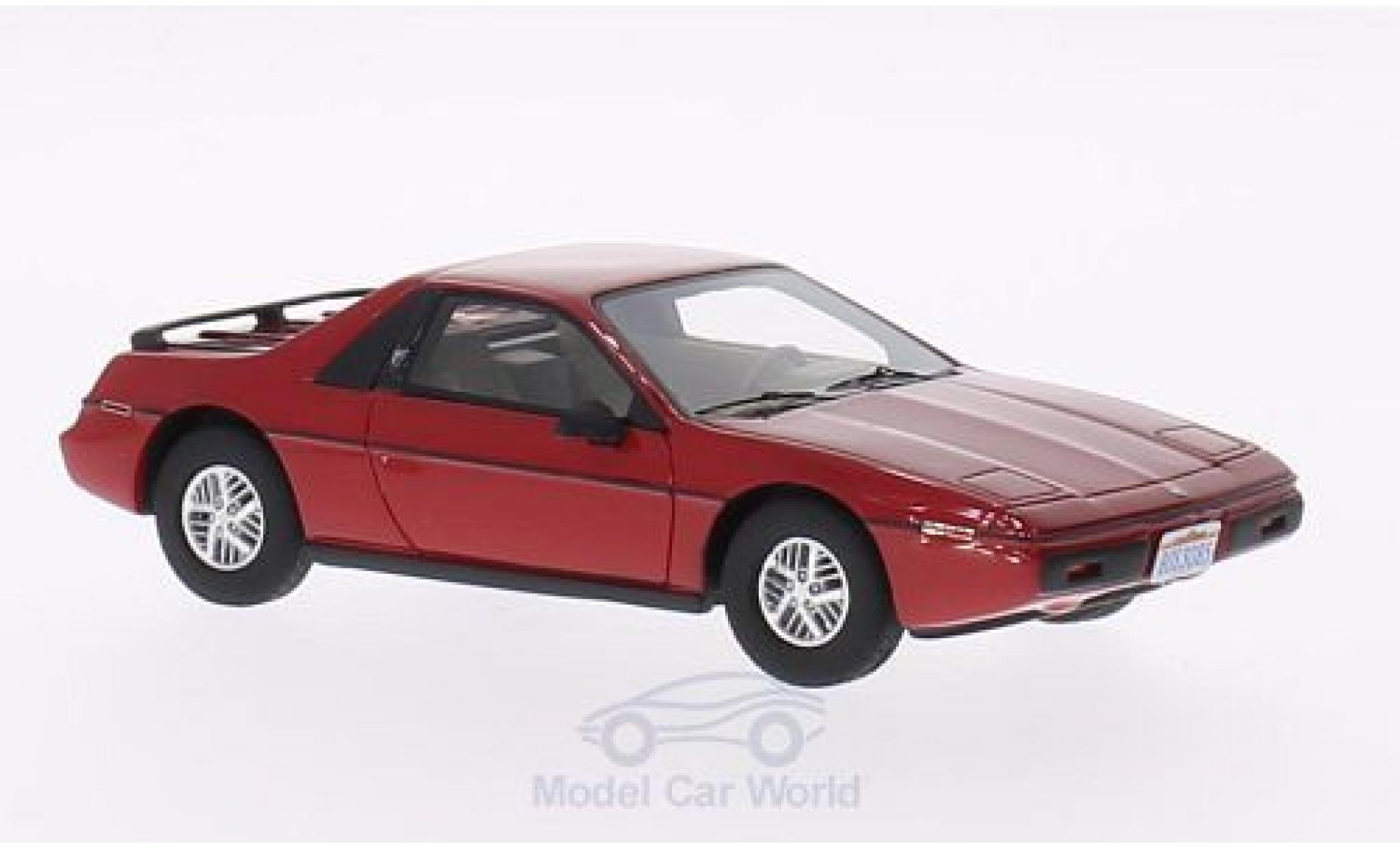 Pontiac Fiero 1/43 BoS Models 2M4 rood 1984 modelauto