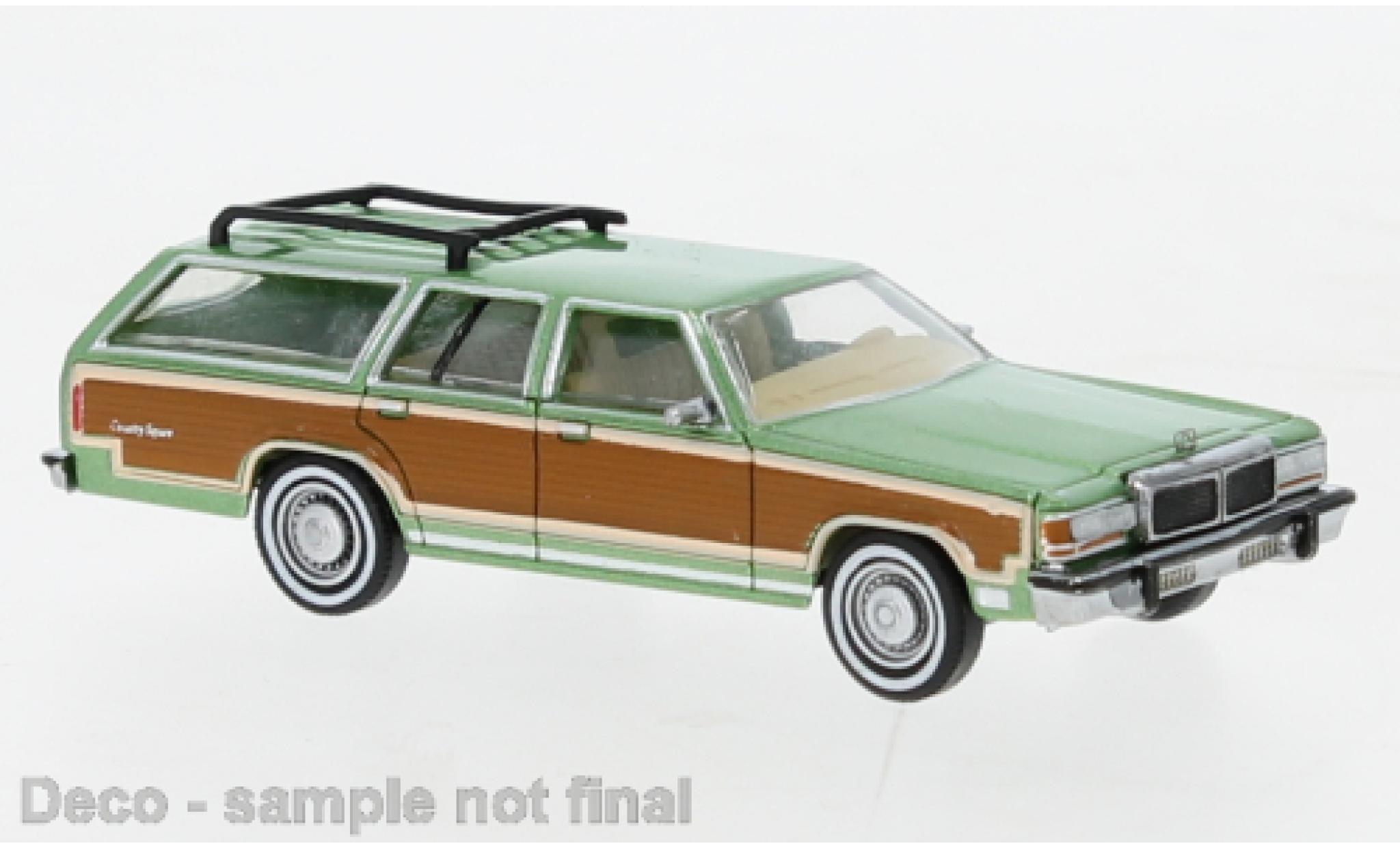 Ford LTD 1/87 Brekina Country Squire metallic groen/Dekor 1979 modelauto