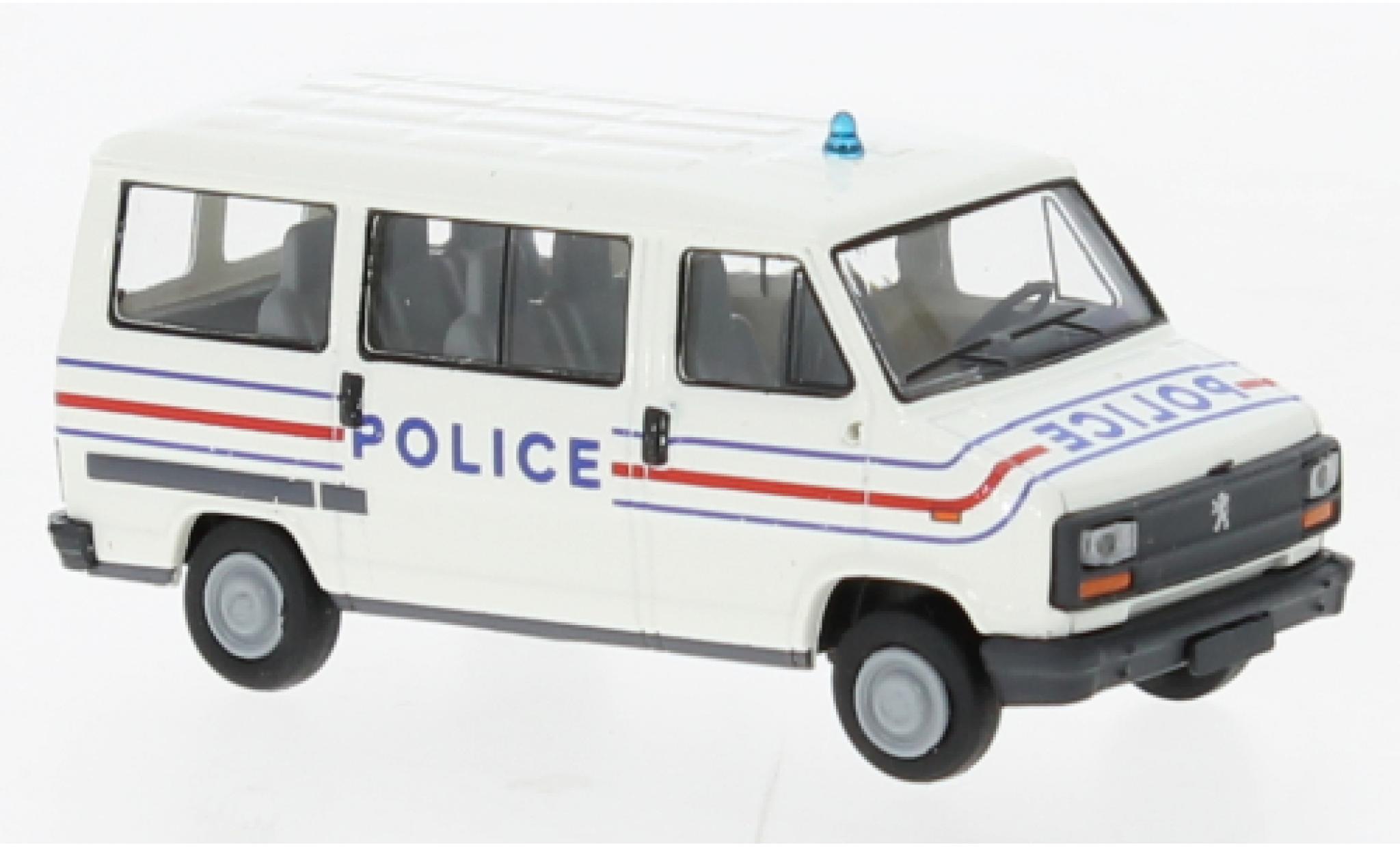 Peugeot J5 1/87 Brekina bus Politie (F) 1982 modelauto